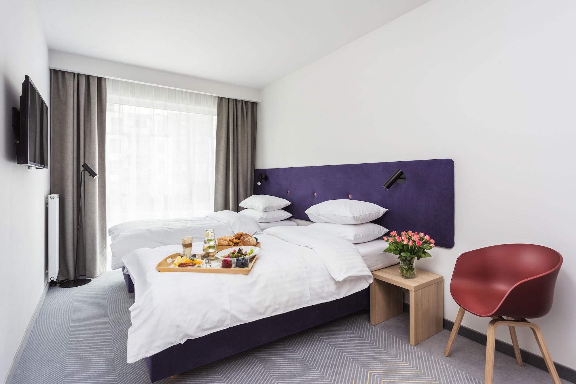 Platinum Hotel&Residence Wilanow Варшава Екстериор снимка