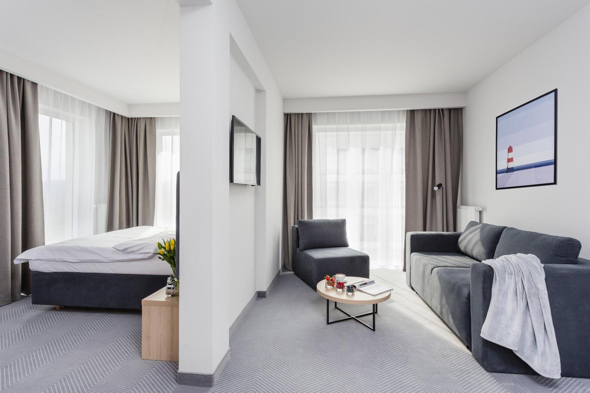 Platinum Hotel&Residence Wilanow Варшава Екстериор снимка